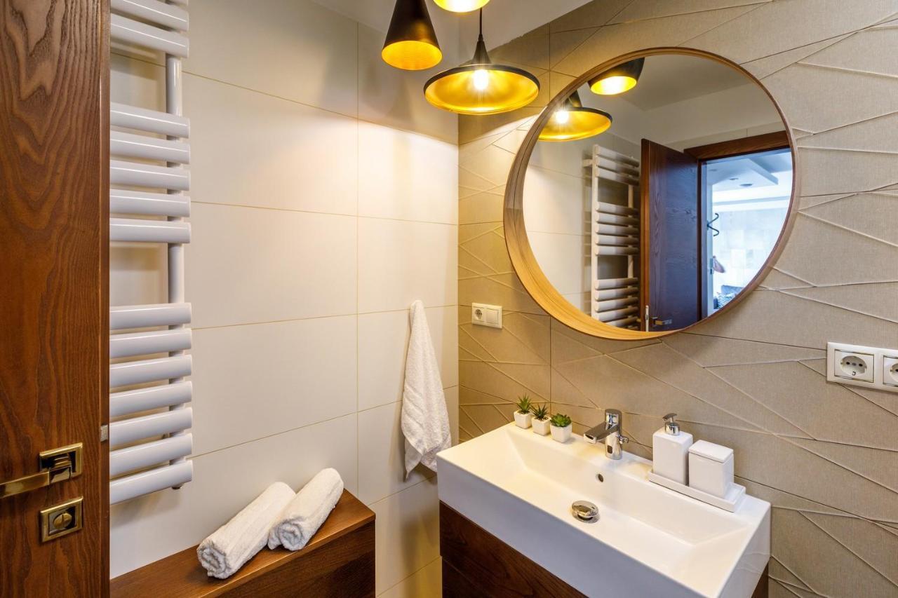 Royal Cafe Apartman Keszthely Exterior photo